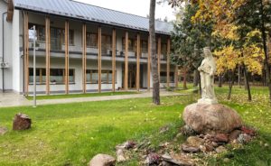 Ogród w domu seniora